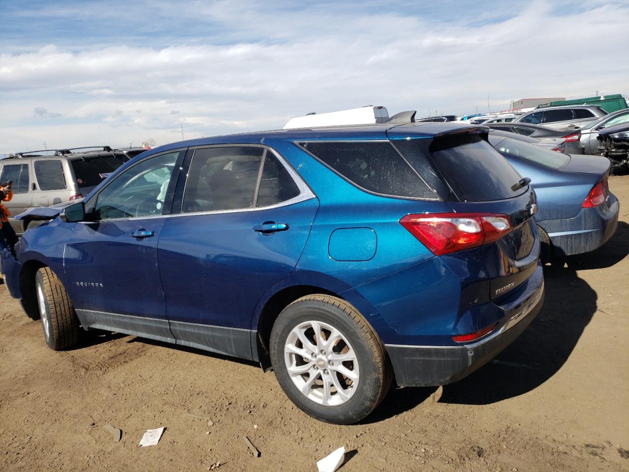 3GNAXTEV9KL360676 2019 Chevrolet Equinox Lt