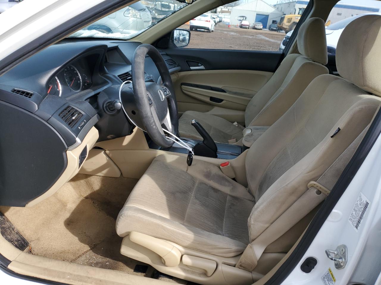 1HGCP2F33BA147711 2011 Honda Accord Lx