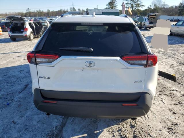 2019 TOYOTA RAV4 XLE JTMW1RFV9KD030608