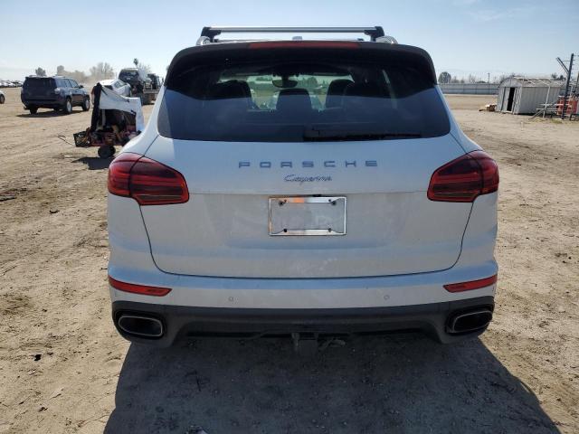 VIN WP1AA2A23HKA85721 2017 Porsche Cayenne no.6