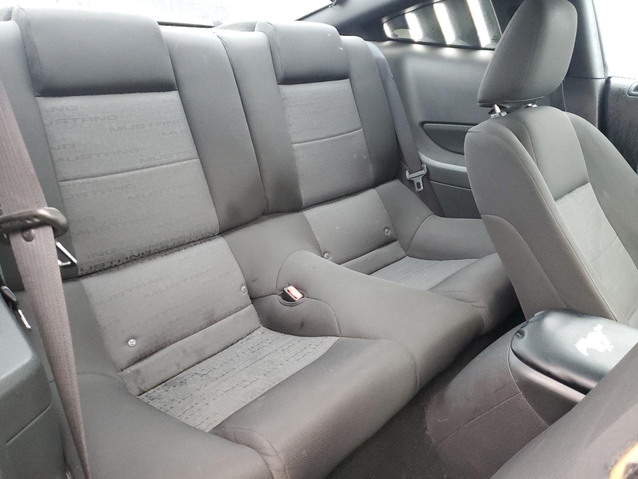 1ZVFT80N455150132 2005 Ford Mustang