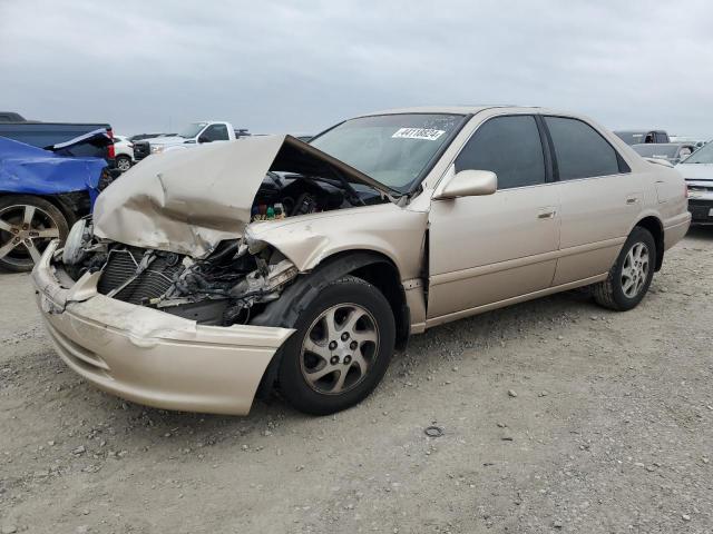 Lot #2429242639 2001 TOYOTA CAMRY LE salvage car