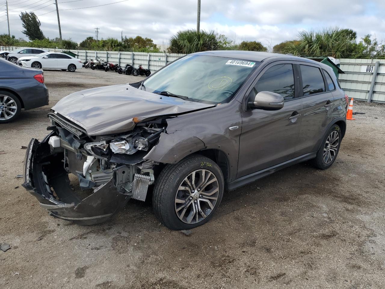 JA4AP3AU1HZ015949 2017 Mitsubishi Outlander Sport Es