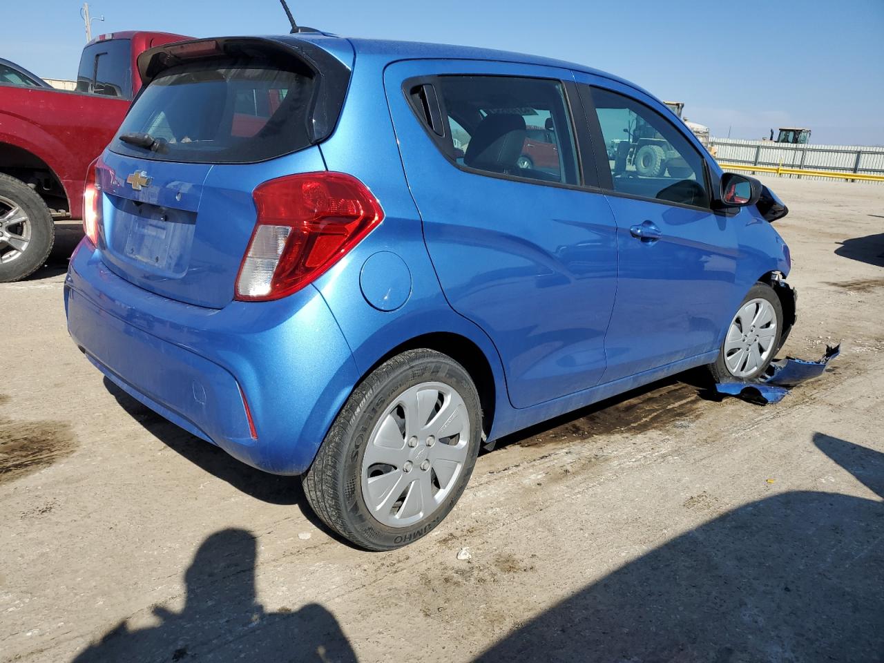 2018 Chevrolet Spark Ls vin: KL8CB6SA5JC481386