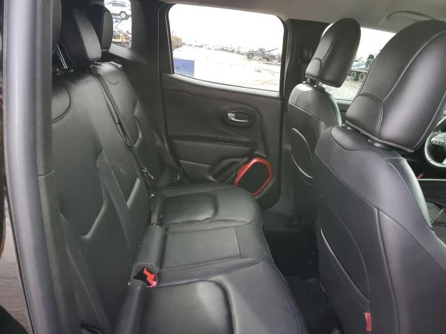 2017 Jeep Renegade - Image 11