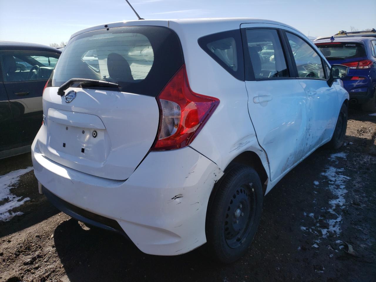 3N1CE2CP5JL369981 2018 Nissan Versa Note S