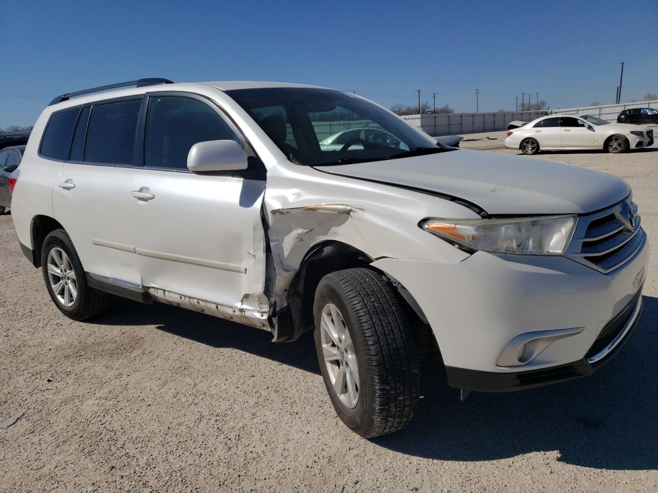 5TDZK3EH6BS048619 2011 Toyota Highlander Base