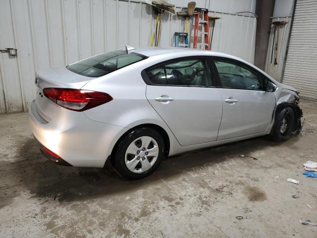 2018 Kia Forte - Image 3