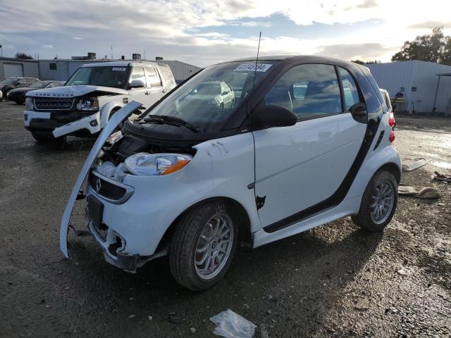 VIN WMEEJ3BAXEK744390 2014 Smart Fortwo, Pure no.1