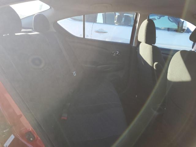 2015 NISSAN VERSA S 3N1CN7AP0FL950845