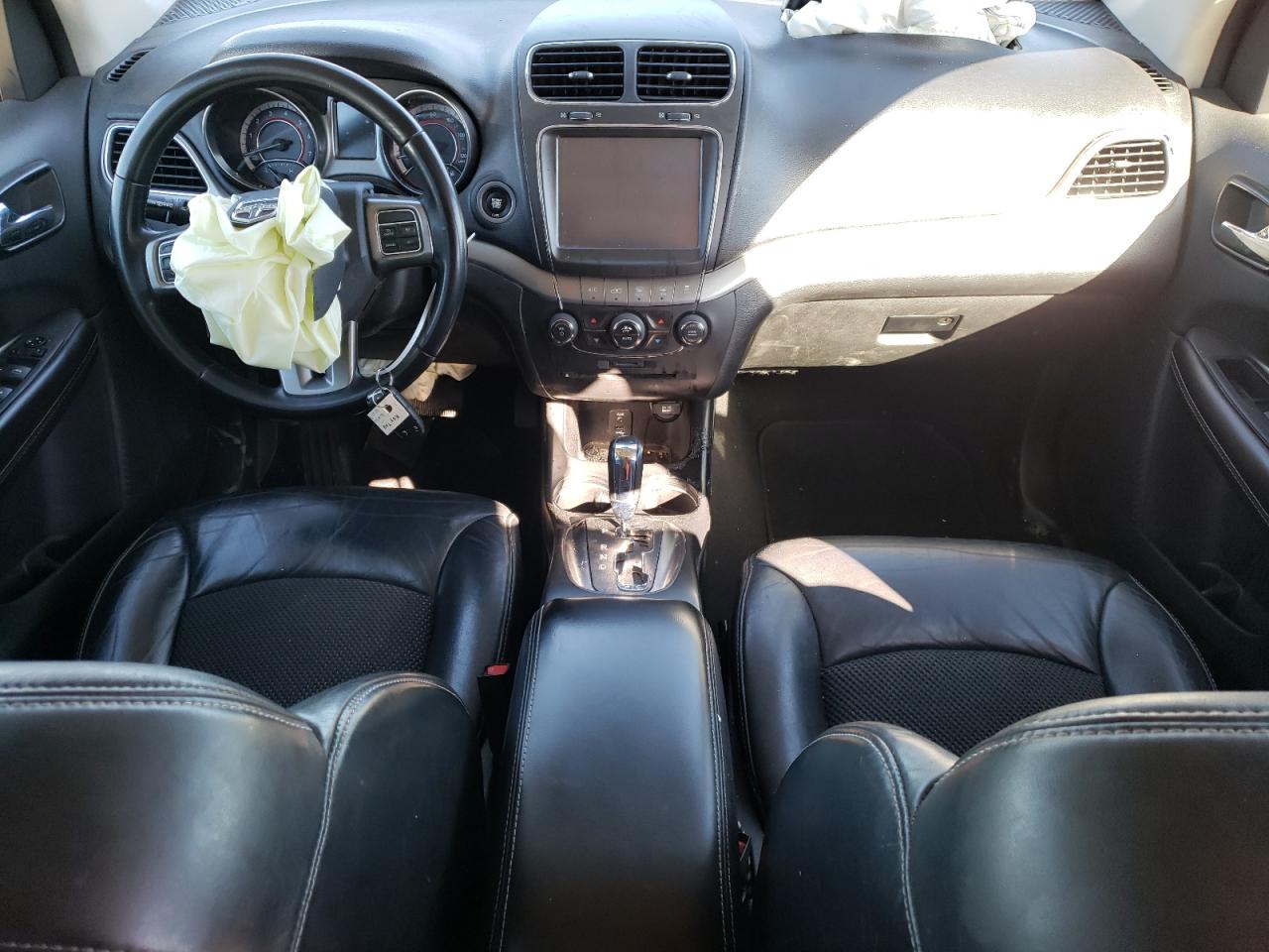 3C4PDCGB6LT270157 2020 Dodge Journey Crossroad