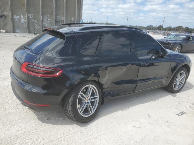 VIN WP1AA2A59JLB19977 2018 Porsche Macan no.3