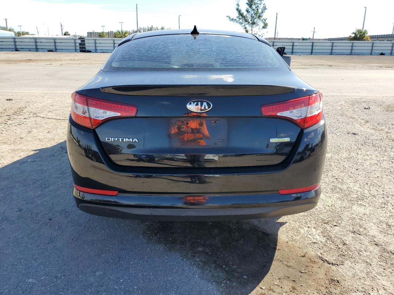 Lot #3029424684 2013 KIA OPTIMA HYB