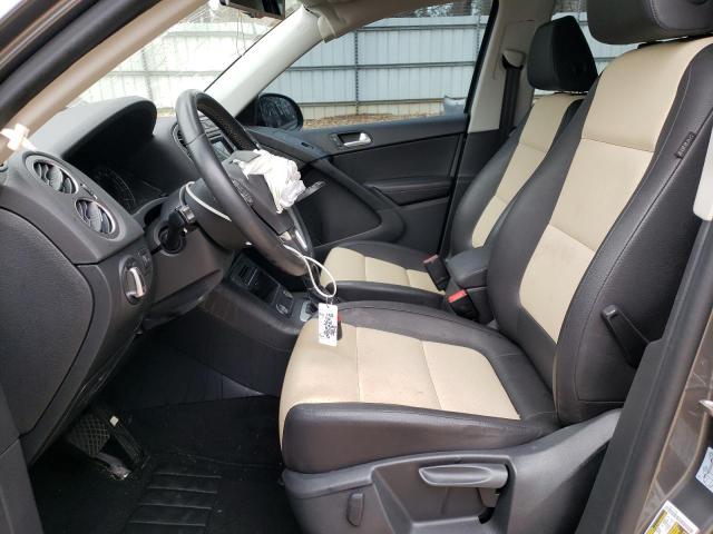 2016 VOLKSWAGEN TIGUAN S WVGAV7AX2GW610043