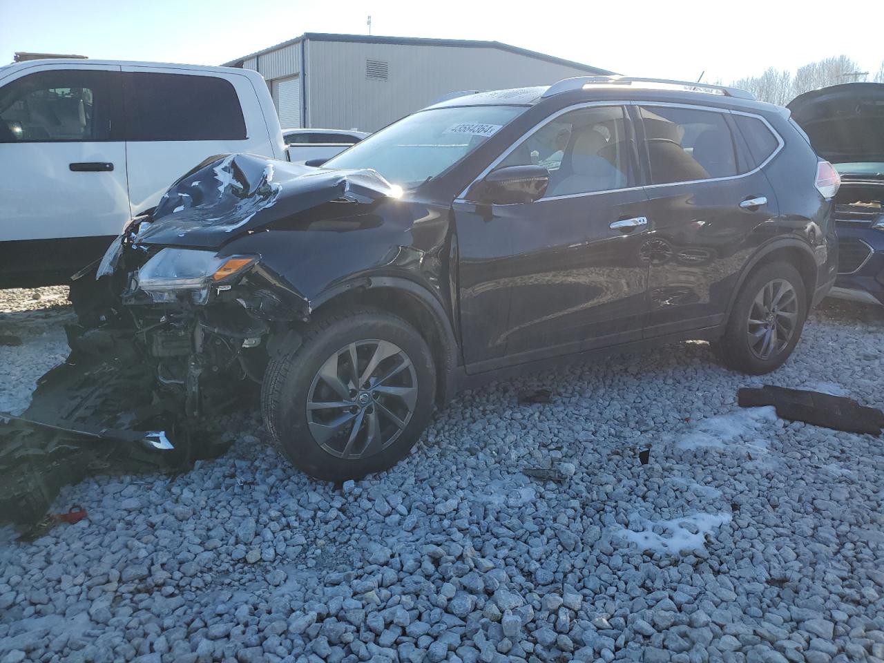 VIN: KNMAT2MV6GP682204 2016 NISSAN ROGUE