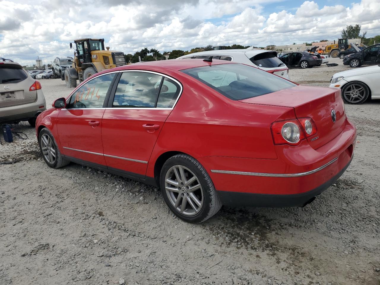 WVWEK73C38E026931 2008 Volkswagen Passat Lux