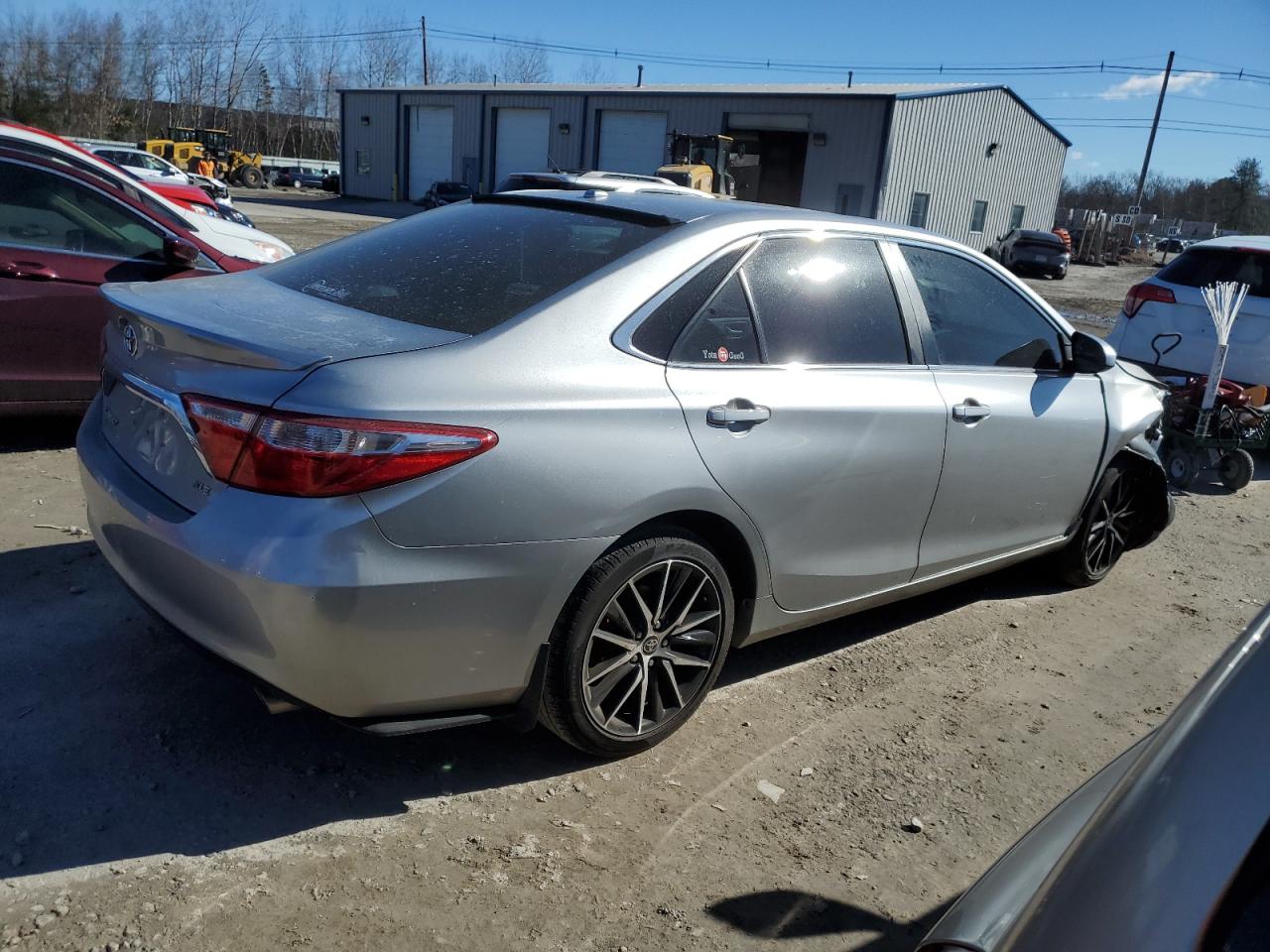 4T1BF1FK5FU954617 2015 Toyota Camry Le