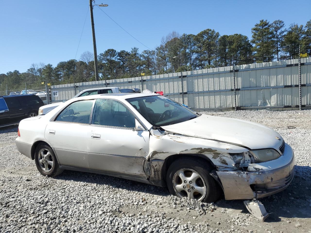 JT8BF22G0V0069919 1997 Lexus Es 300