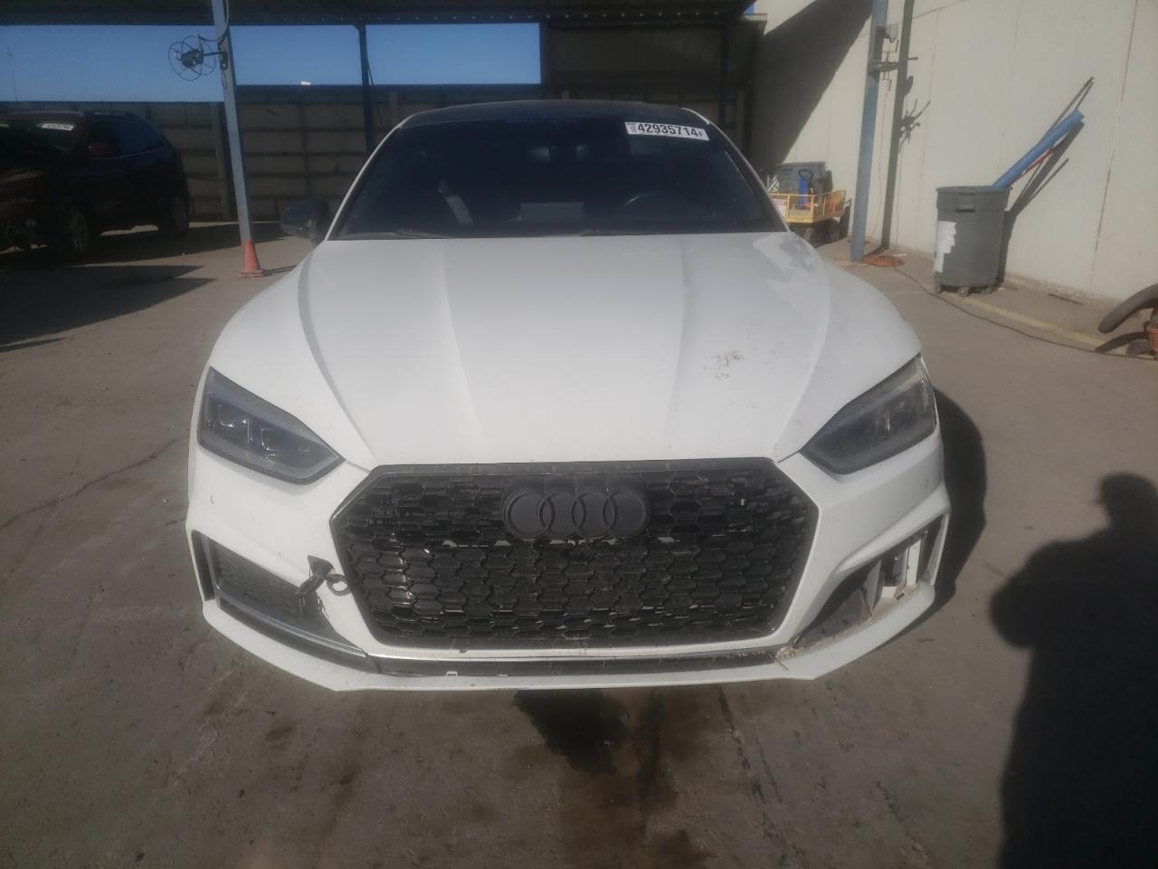 WAUB4CF54JA031231 2018 Audi S5 Premium Plus