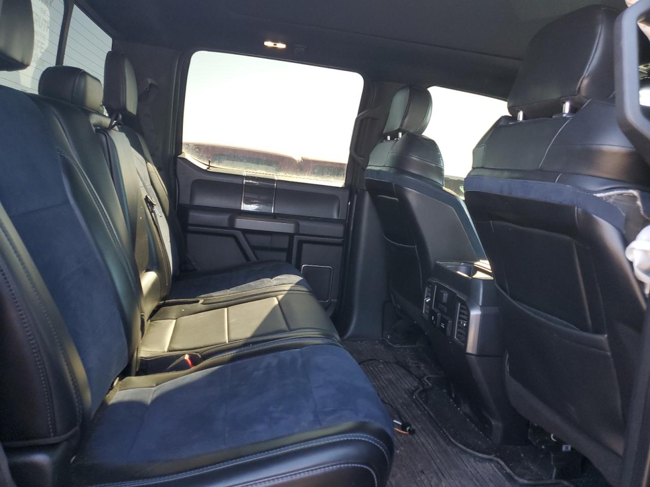 1FTFW1RG1KFB68342 2019 Ford F150 Raptor