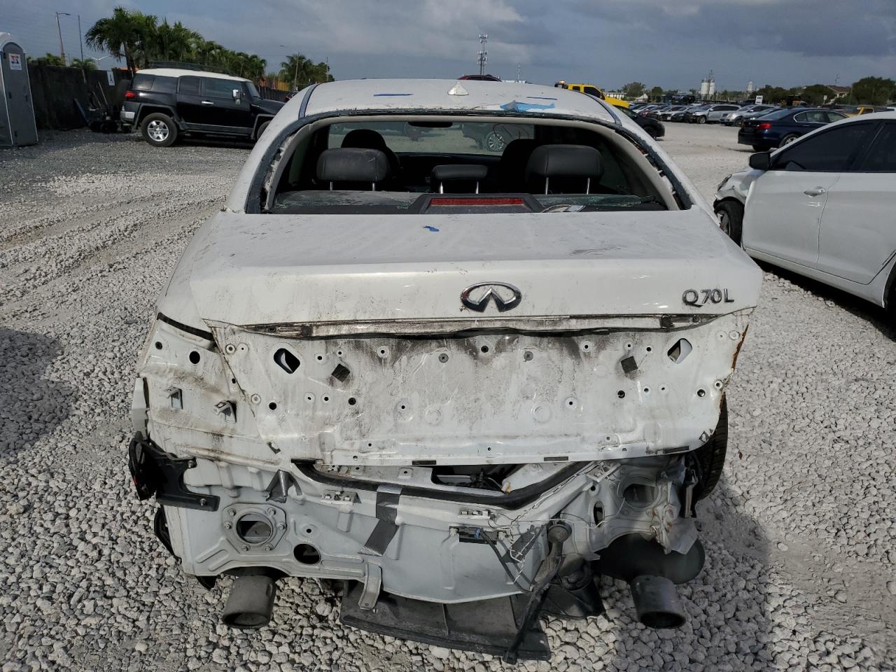 jn1by1pp8fm601493 JN1BY1PP8FM601493 2015 Infiniti Q70L 3.7