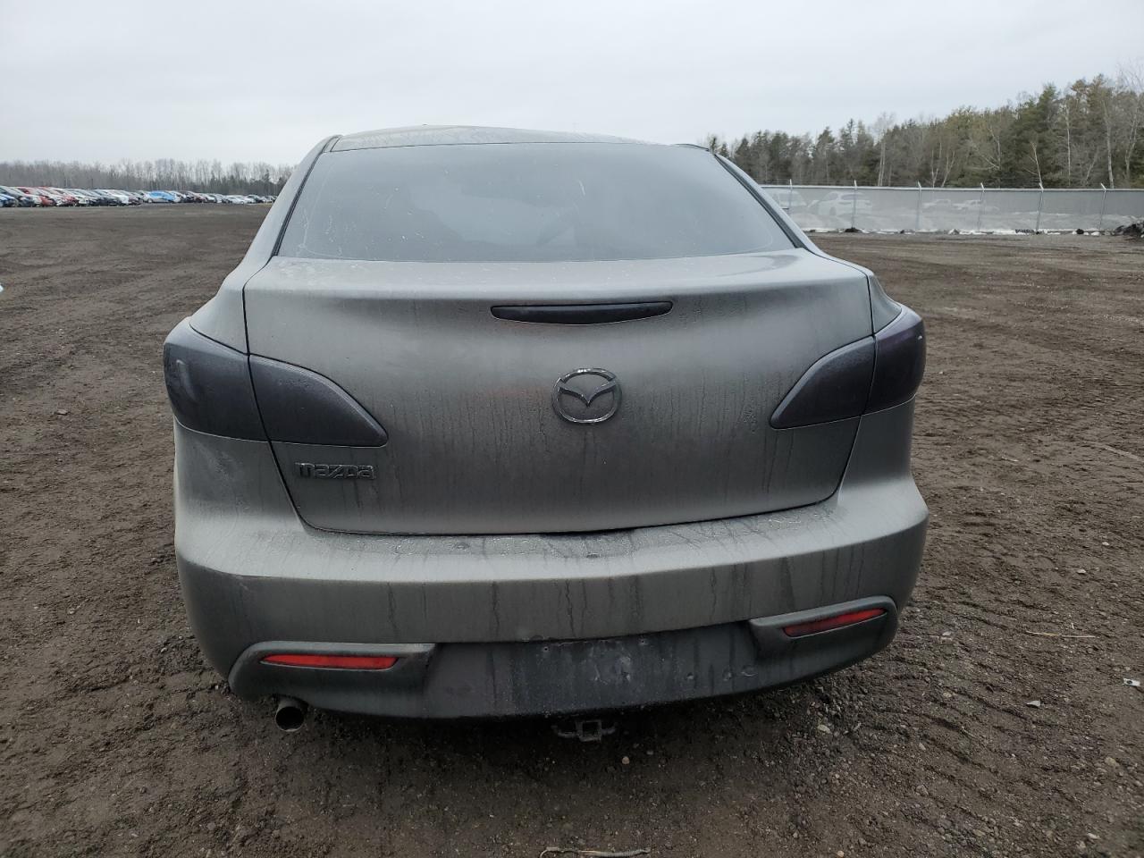 JM1BL1UF7B1467546 2011 Mazda 3 I