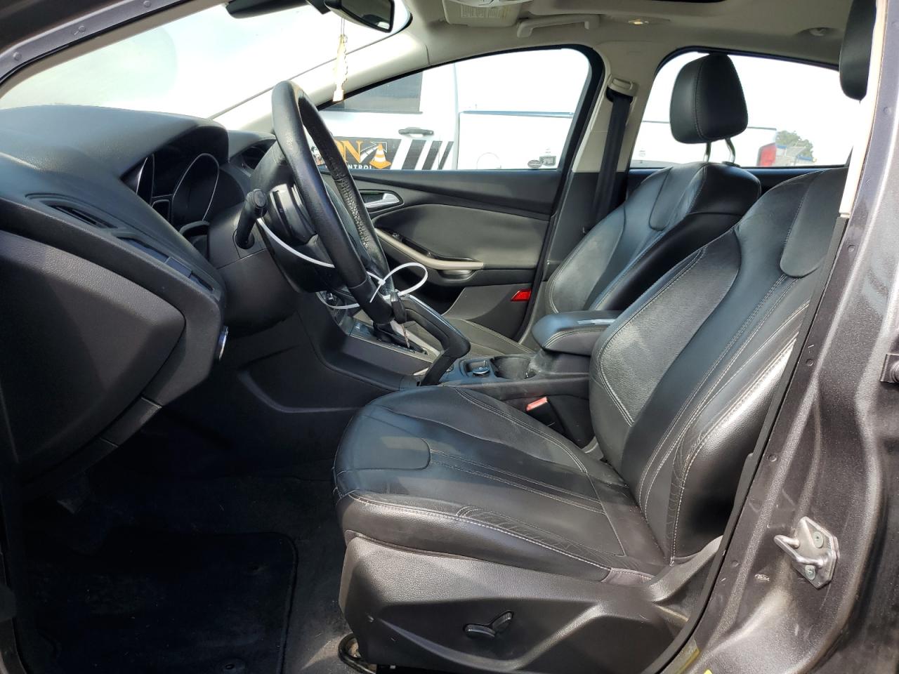 1fahp3m25cl200781 1FAHP3M25CL200781 2012 Ford Focus Sel