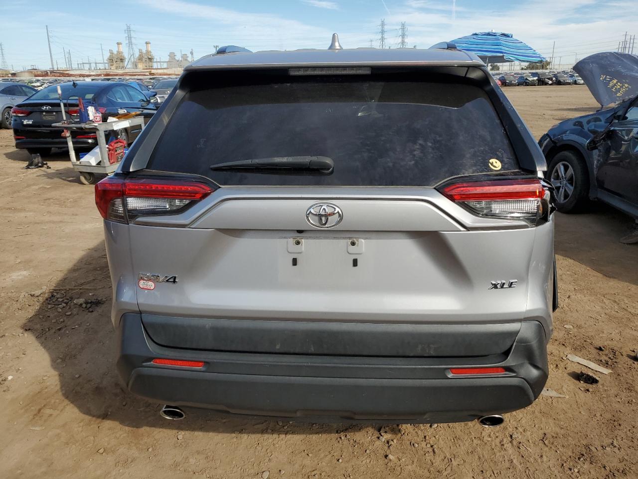 JTMW1RFV8KD003741 2019 Toyota Rav4 Xle