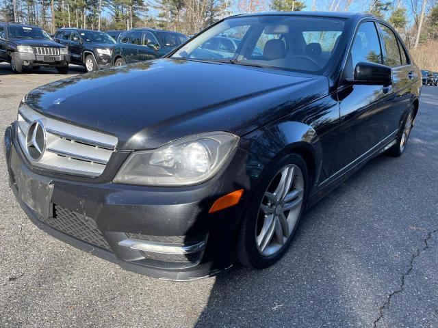 VIN WDDGF8AB8DR264974 2013 Mercedes-Benz C-Class, 3... no.2