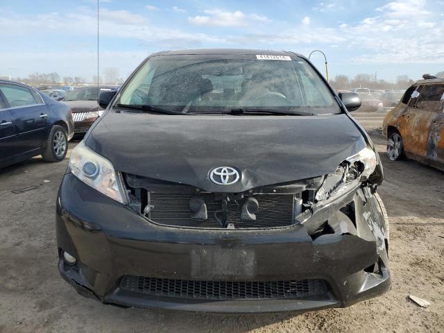 2012 Toyota Sienna - Image 5
