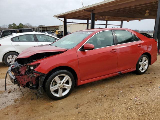 Lot #2461725427 2014 TOYOTA CAMRY L salvage car