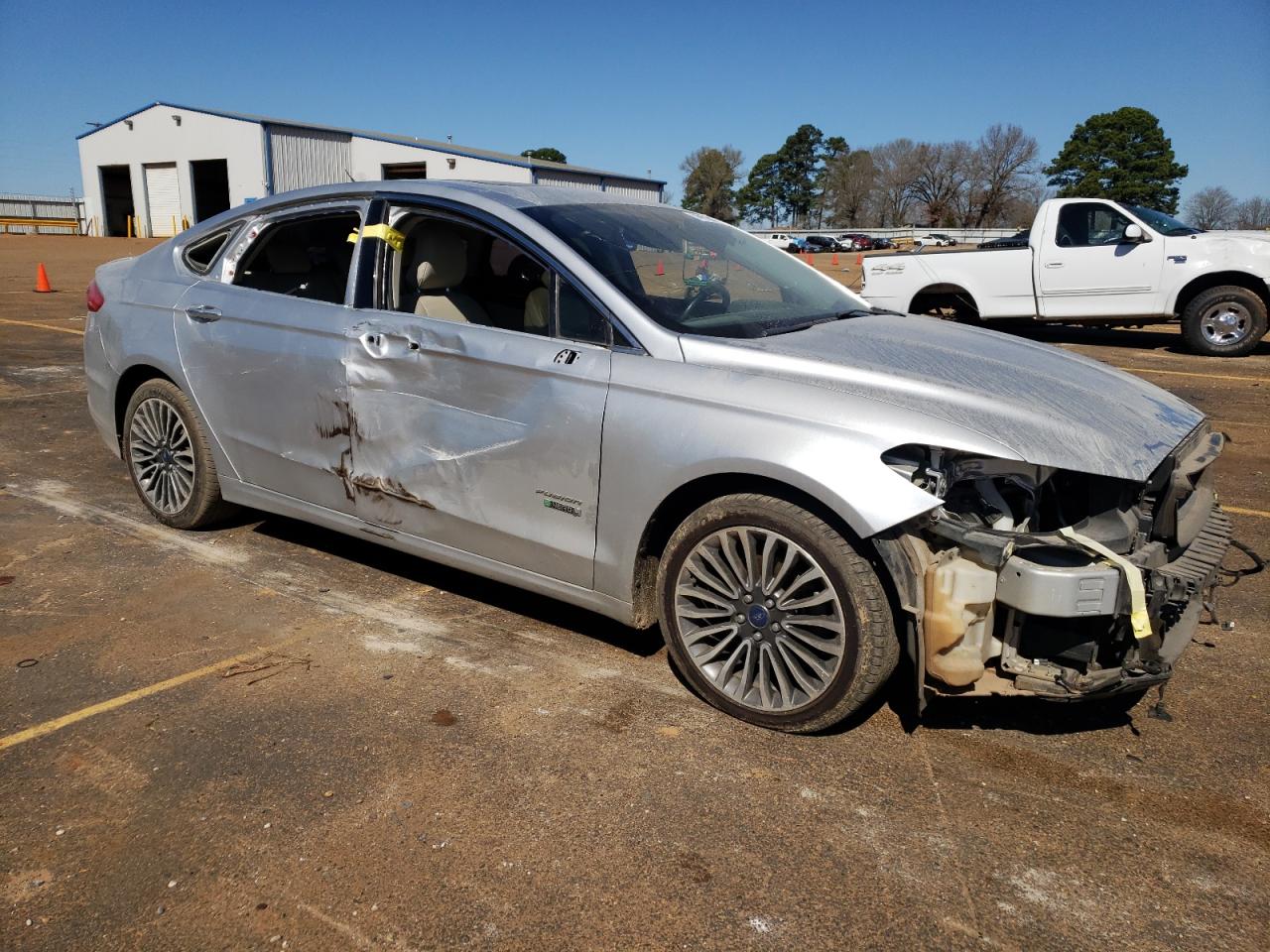 3FA6P0SU6HR255369 2017 Ford Fusion Titanium Phev