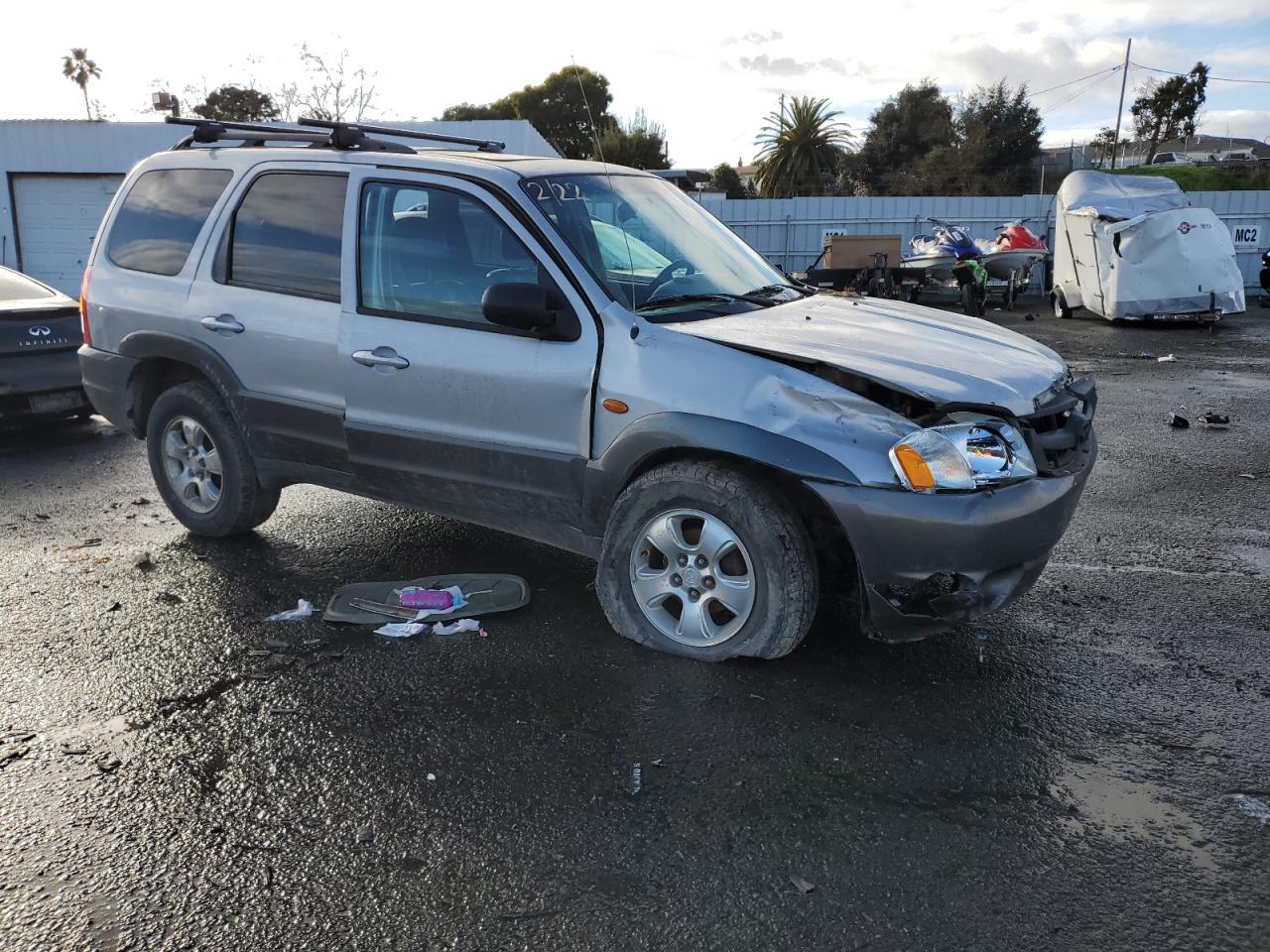 4F2CZ06133KM25577 2003 Mazda Tribute Es