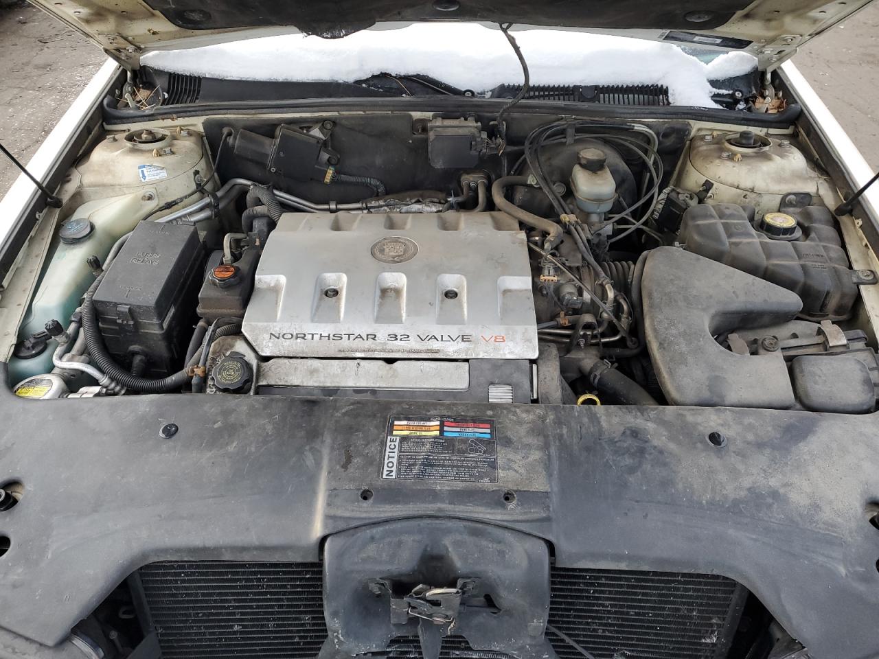 1G6KY5495YU216697 2000 Cadillac Seville Sts