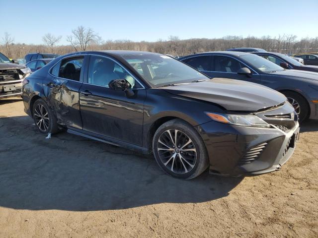 2018 TOYOTA CAMRY L 4T1B11HK2JU143474