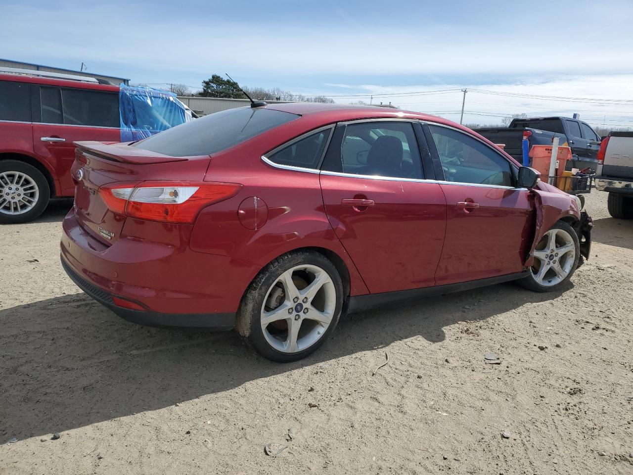 1FADP3J25EL410240 2014 Ford Focus Titanium