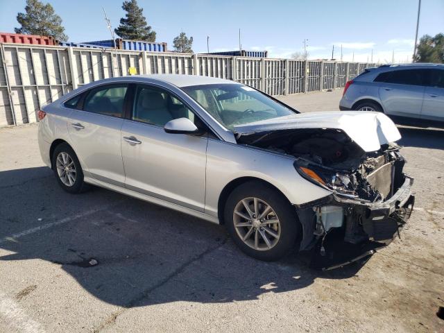 2018 HYUNDAI SONATA SE 5NPE24AF5JH658962