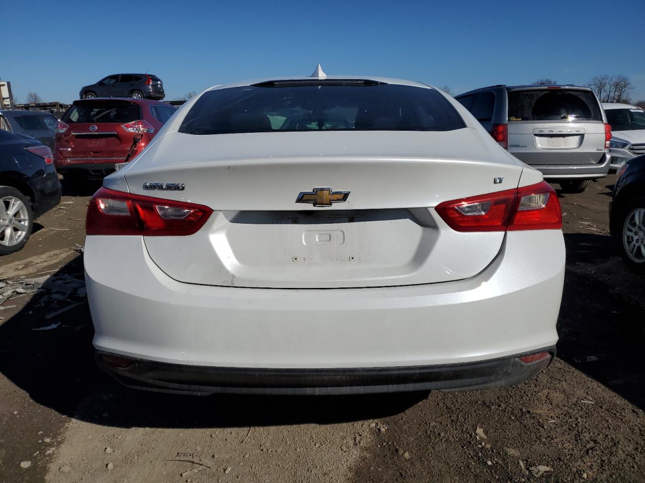 1G1ZD5ST9JF224892 2018 Chevrolet Malibu Lt