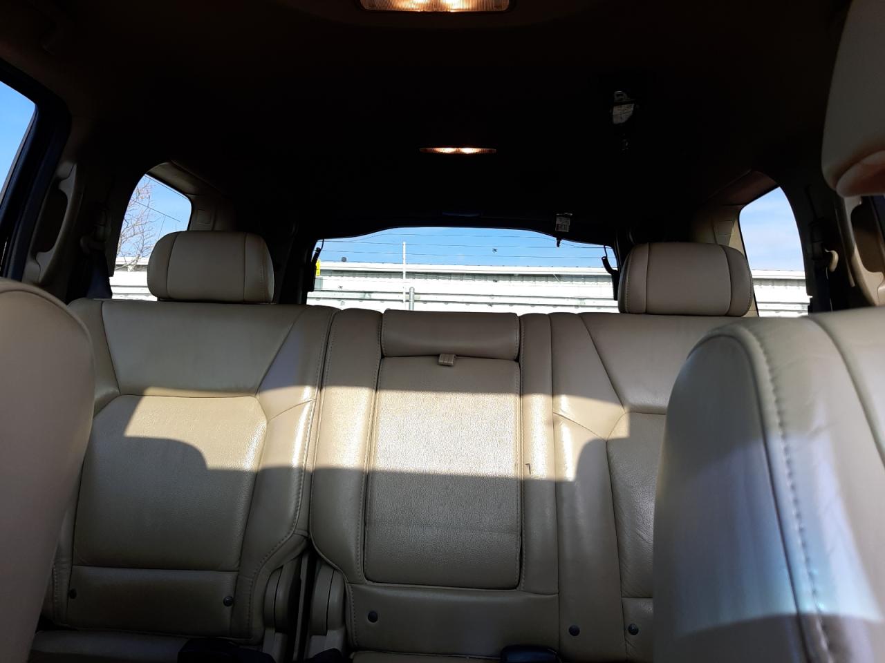 5FNYF4H94BB060587 2011 Honda Pilot Touring