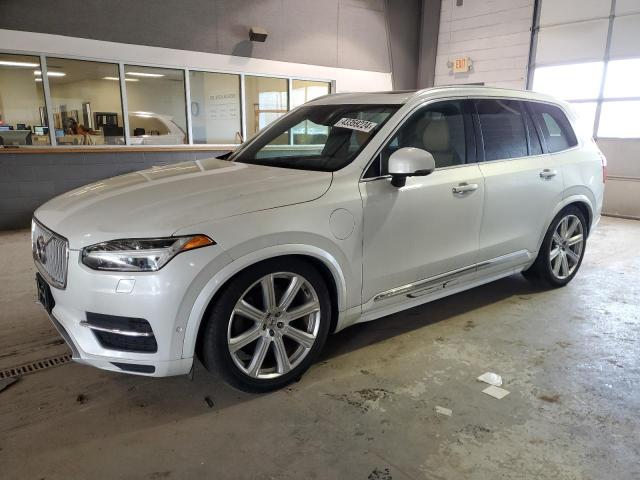 VOLVO-XC90-YV4BC0PL3G1052837