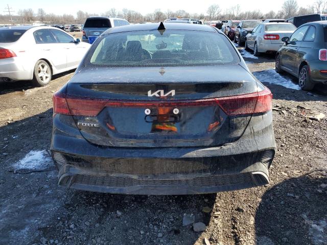 3KPF24AD5PE683229 Kia Forte LX 6