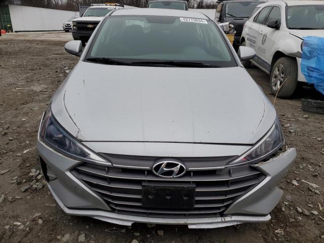 2019 HYUNDAI ELANTRA SE KMHD74LF5KU785997