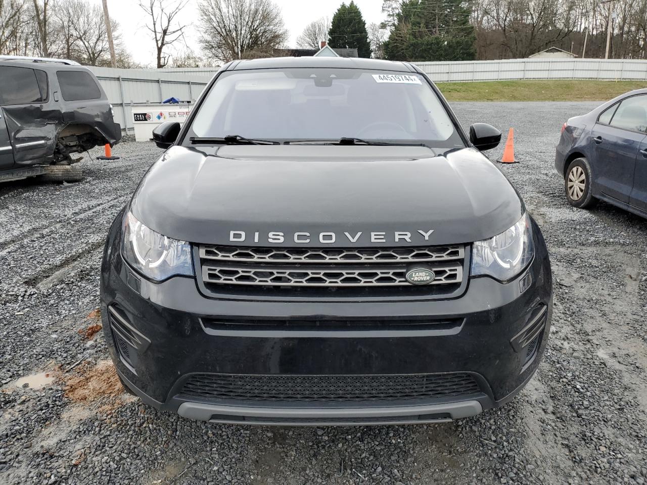 Lot #2359138849 2017 LAND ROVER DISCOVERY