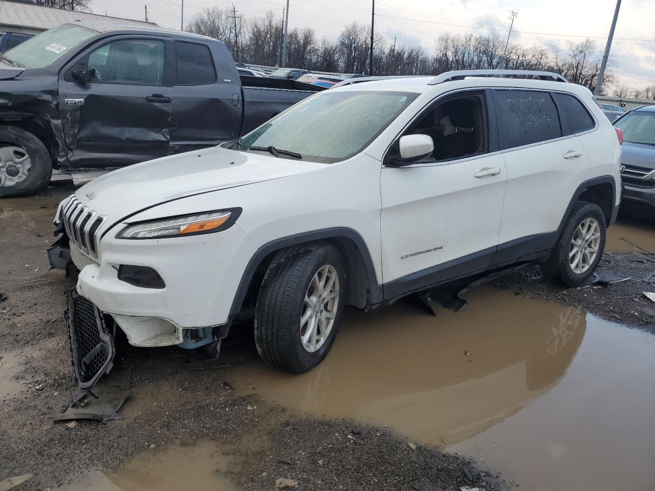 1C4PJMCB1HW614449 2017 Jeep Cherokee Latitude