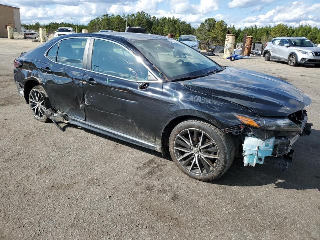 VIN 4T1G11AK7MU517226 2021 Toyota Camry, SE no.4