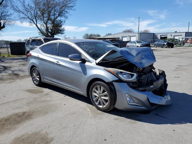 2015 HYUNDAI ELANTRA SE 5NPDH4AEXFH548773