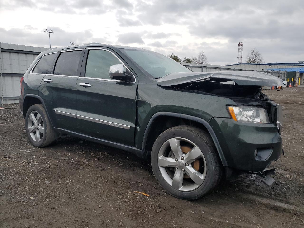 1J4RS6GT3BC644530 2011 Jeep Grand Cherokee Overland