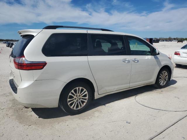 2016 TOYOTA SIENNA XLE 5TDYK3DC7GS764485