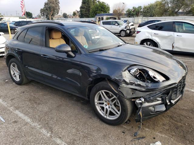 VIN WP1AA2A5XJLB18370 2018 Porsche Macan no.4