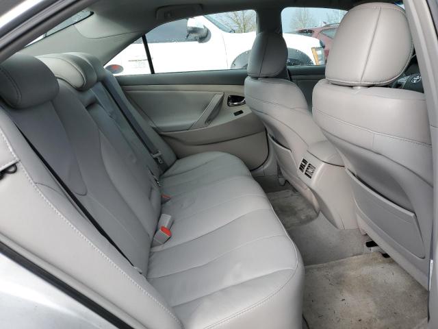 2009 Toyota Camry - Image 10